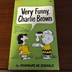 Vintage paperback Very Funny, Charlie Brown Book by Charles M Schulz. 1956